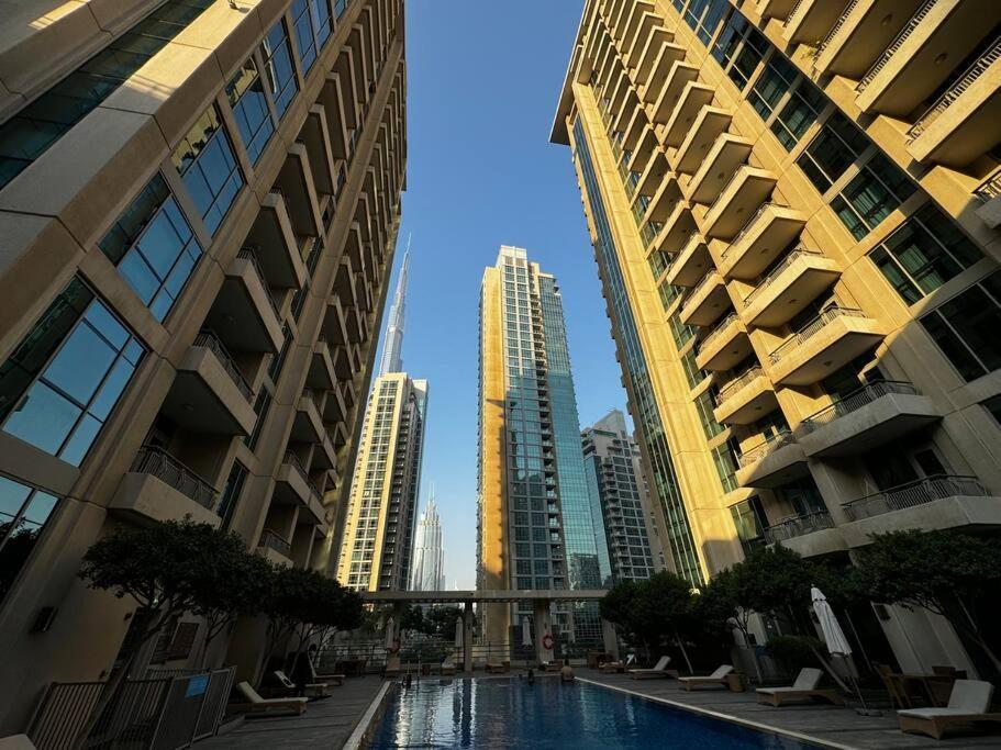 1br Burj Khalifa View Designed Happiness Energies *